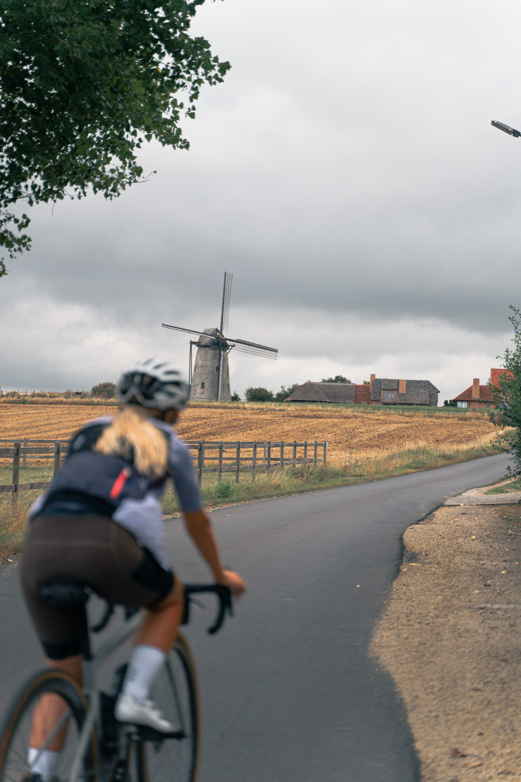 FLANDERS BIKE TOURING